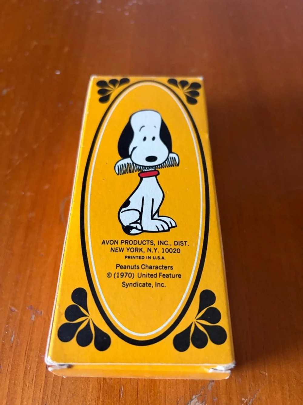 Vintage 1970 Avon Snoopy Peanuts Hair Brush and Comb Set with Original Box - Picture 2 of 4